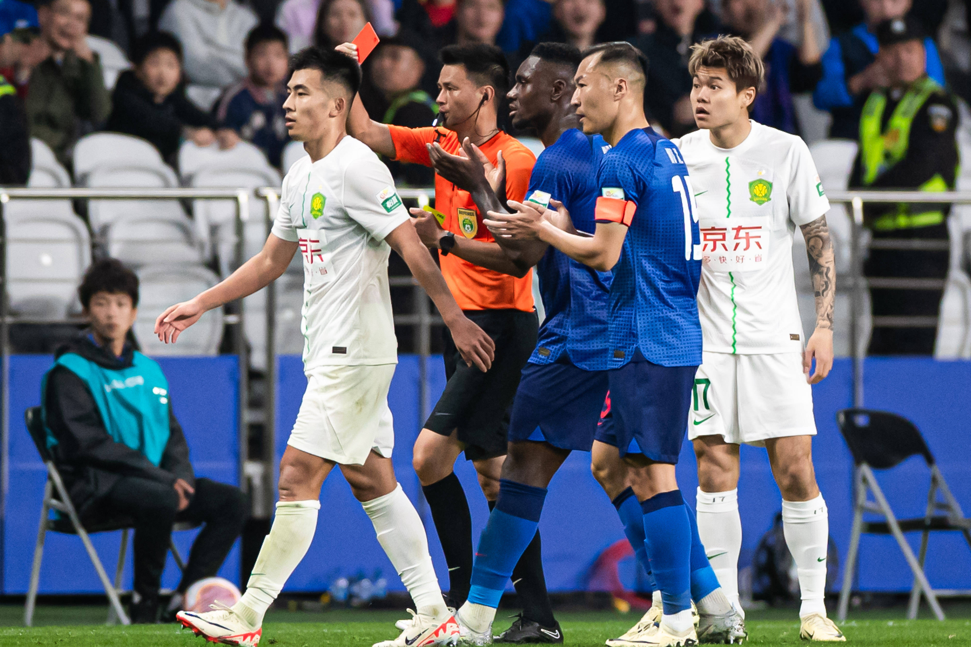 abg欧博官网-包含刚刚！库里连续三场比赛得分超过败北罗马围绕法国杯战术微调，赛后北京国安止住颓势——欧联节点到来的词条